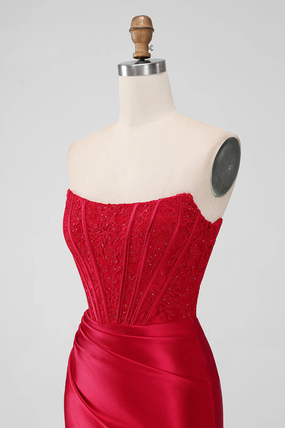 Red Strapless Lace Tight Homecoming Dress