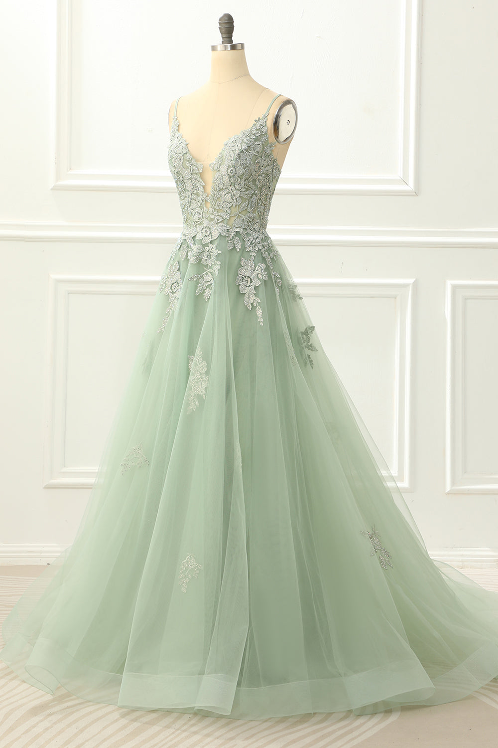 Spaghetti Straps Tulle Green Prom Dress with Appliques