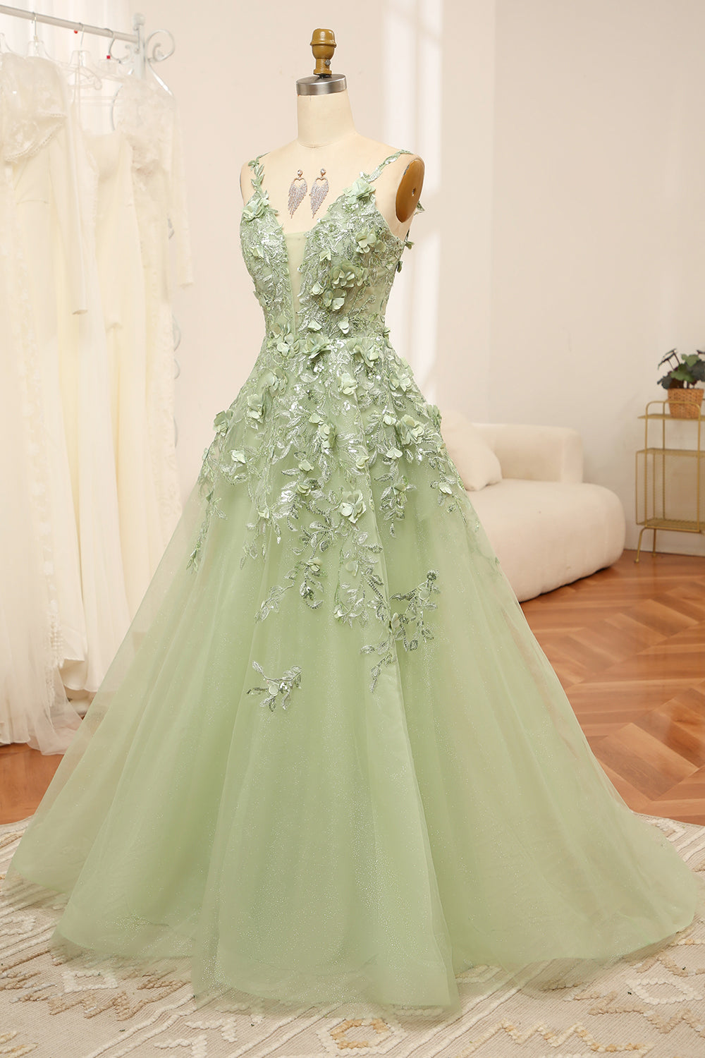 Green A Line Spaghetti Straps Tulle Long Prom Dress With Appliques