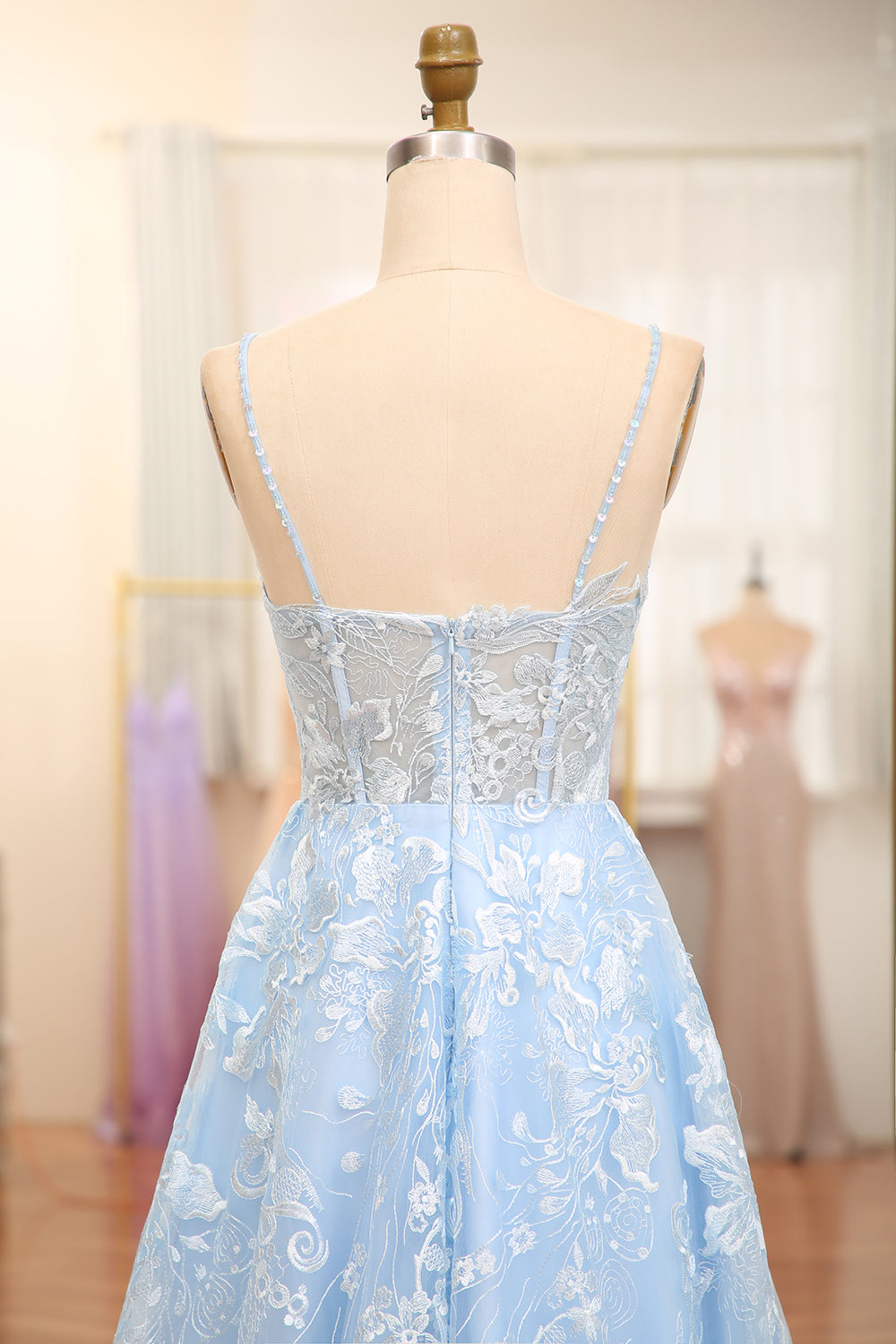 Sky Blue A Line Spaghetti Straps V Neck Tulle Long Corset Prom Dress With Appliques